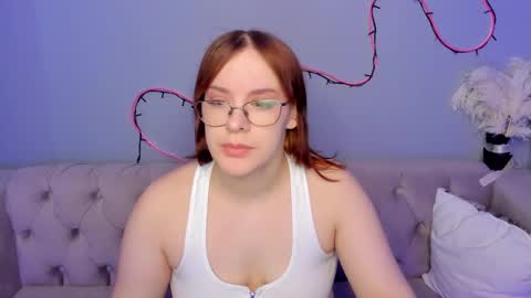 Snapshot of dianne_davis chatting on 02/12/25, 09:31 Dianne online show from 02/12/25, 09:31