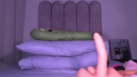 Snapshot of dianne_nanatzu chatting on 01/05/25, 02:38 Melania - online show from 01/05/25, 02:38