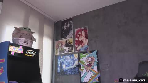 Snapshot of dianne_nanatzu chatting on 11/21/25, 08:51 Melania - online show from 11/21/25, 08:51