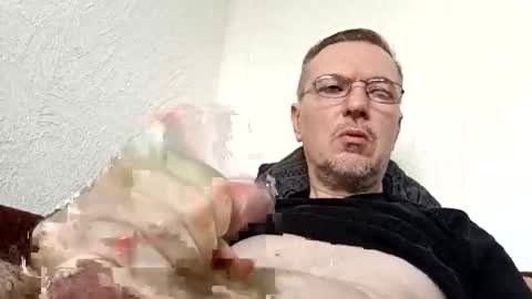 Snapshot of dick__18 chatting on 09/14/25, 08:02 Antonio online show from 09/14/25, 08:02