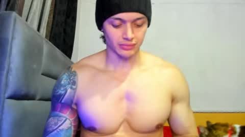 Snapshot of dick_demon_1 chatting on 12/24/24, 12:55 jhon online show from 12/24/24, 12:55