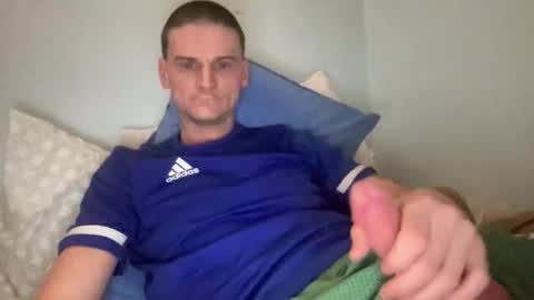 Snapshot of dickabitchdown chatting on 02/17/26, 06:54 DickABitchDown Alexys real spanishmami online show from 02/17/26, 06:54