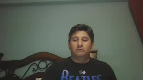 Snapshot of dickeduardo chatting on 04/09/26, 01:05 dickeduardo online show from 04/09/26, 01:05