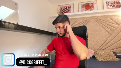 Snapshot of dickgriffith chatting on 01/09/25, 03:55 Dick Griffith online show from 01/09/25, 03:55