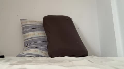 Im Julian  all cum shot videos here    online show from 02/22/25, 04:40