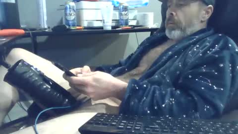 dickrb1984 online show from 02/22/25, 07:12