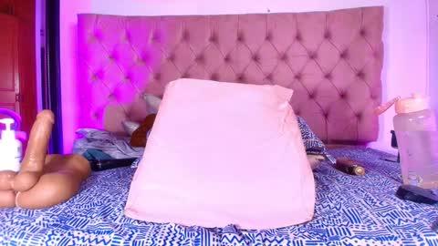 Diane online show from 02/02/25, 10:17