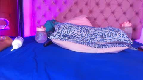 Diane online show from 02/04/25, 07:22