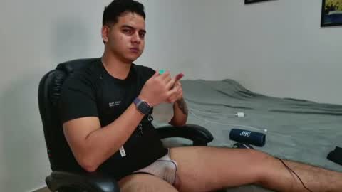 Snapshot of diego_cazas chatting on 07/18/26, 11:19 DIEGO CAZAS online show from 07/18/26, 11:19