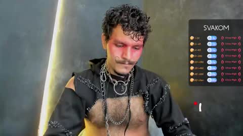 diemond_latinx98 online show from 11/18/25, 04:55