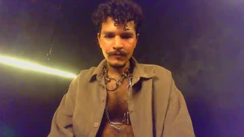 diemond_latinx98 online show from 02/21/26, 06:25