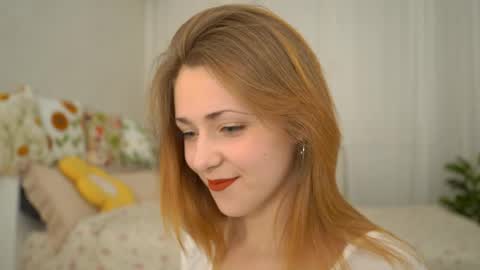 Sophie online show from 04/18/26, 07:07