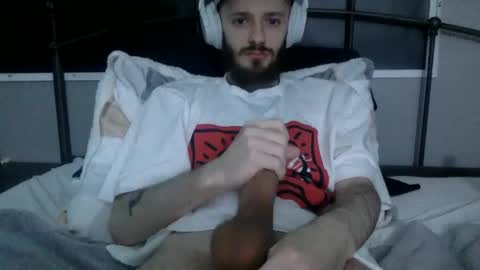 digbicknik online show from 02/05/25, 03:20