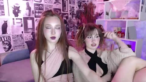 Hi im Alice 3 Im usualy online 03-10 or 17-21 UTC0 online show from 10/27/25, 05:50