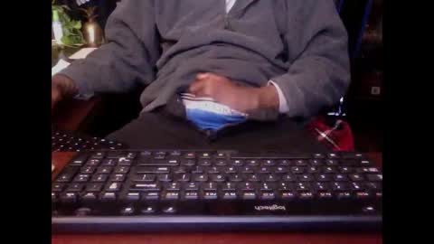 The Digital Pimp.... online show from 12/17/24, 11:27