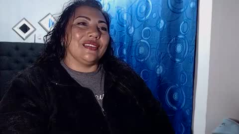 Mariana online show from 02/09/25, 04:04