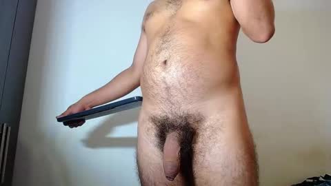 Snapshot of diiego_xxx chatting on 12/11/24, 02:33 diiego_xxx online show from 12/11/24, 02:33