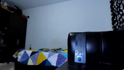 Snapshot of diiego_xxx chatting on 11/24/25, 10:53 diiego_xxx online show from 11/24/25, 10:53