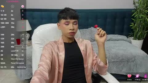  DILAN online show from 09/19/25, 06:08