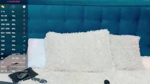  DILAN online show from 12/13/25, 07:53