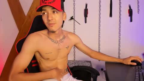 DILAN online show from 03/28/26, 05:23