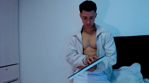 Dilan Coy online show from 02/17/25, 04:15