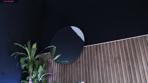 DilanJonnes online show from 12/30/24, 12:22