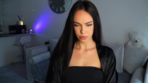 Dilara online show from 05/18/26, 02:45