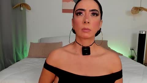 Dilarahkesh  online show from 02/04/26, 05:13