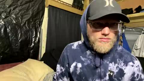 Daddy online show from 01/08/26, 08:38