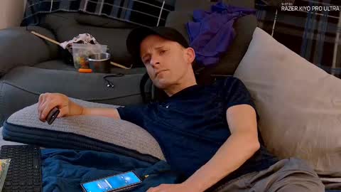 Dilldough405 online show from 09/17/25, 07:04