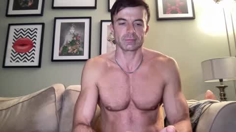 Snapshot of dillonwilde chatting on 01/22/25, 08:28 Dillon online show from 01/22/25, 08:28