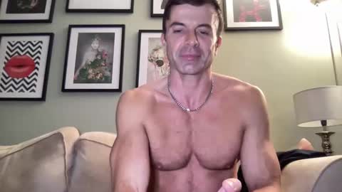 Snapshot of dillonwilde chatting on 01/26/25, 08:45 Dillon online show from 01/26/25, 08:45