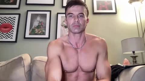 Snapshot of dillonwilde chatting on 02/07/25, 08:31 Dillon online show from 02/07/25, 08:31