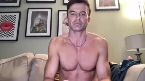 Snapshot of dillonwilde chatting on 02/18/25, 09:20 Dillon online show from 02/18/25, 09:20