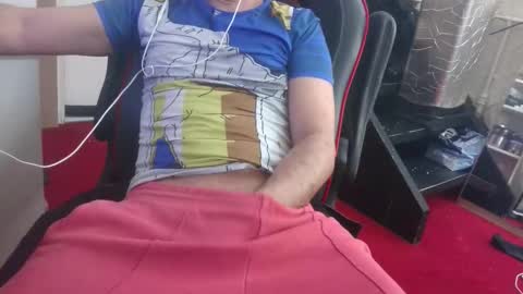 Snapshot of dimax75000 chatting on 10/23/25, 09:08 dimax75000 online show from 10/23/25, 09:08