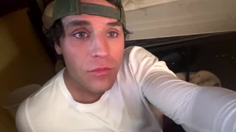 Snapshot of dimepiecebottom chatting on 12/21/24, 11:22 dimepiecebottom online show from 12/21/24, 11:22