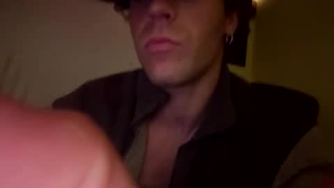 Snapshot of dimepiecebottom chatting on 12/22/24, 01:11 dimepiecebottom online show from 12/22/24, 01:11