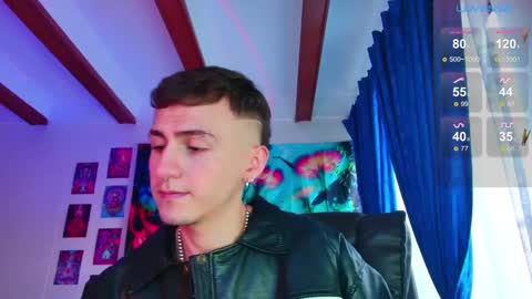 Julian Independent Model online show from 02/10/25, 10:40