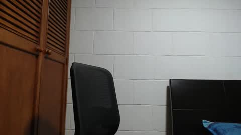 Dimitri online show from 02/13/26, 05:03