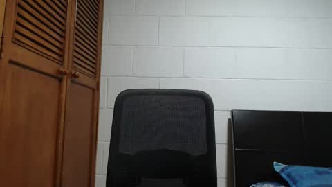 Dimitri online show from 02/22/26, 07:40