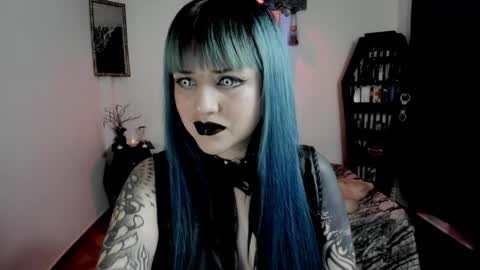 dimmuanddarkness online show from 05/27/26, 09:17