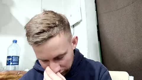 D  V  online show from 12/02/24, 05:59