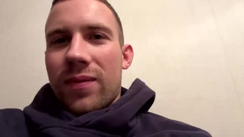 D  V  online show from 01/03/25, 03:55