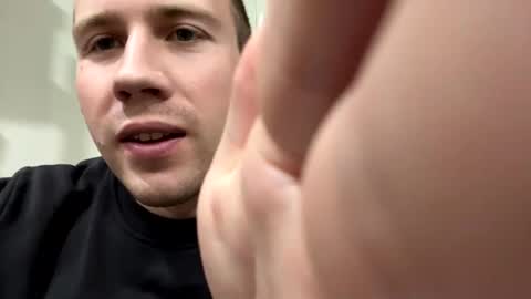 D  V  online show from 01/18/25, 03:49