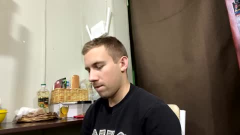 D  V  online show from 01/18/25, 06:53