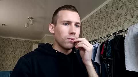 D  V  online show from 09/14/25, 10:14