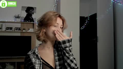 Dina online show from 12/19/24, 07:40