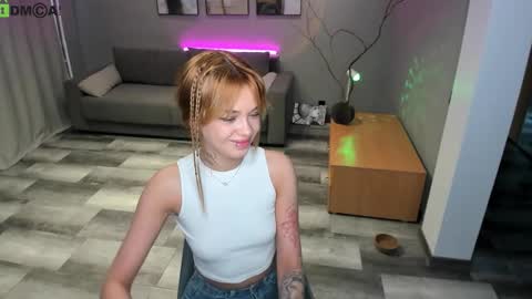 Dina online show from 03/28/26, 08:03