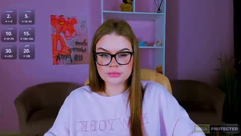 Snapshot of dina_fox_ chatting on 12/19/24, 12:23 dina_fox_ online show from 12/19/24, 12:23